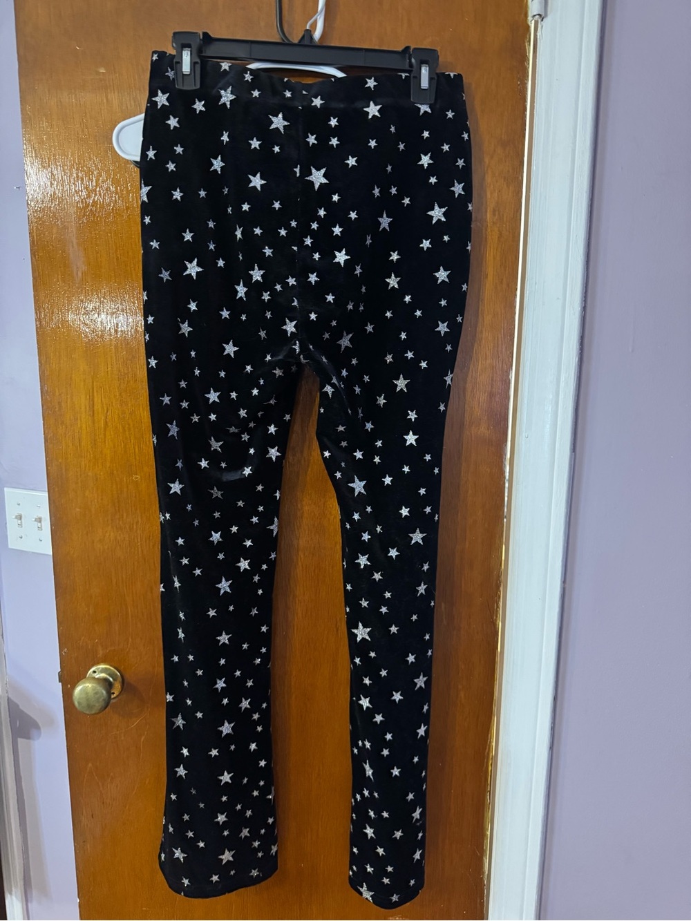 BaeVely Black Velvet Star Print Leggings